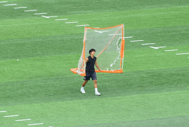 各方通过媒